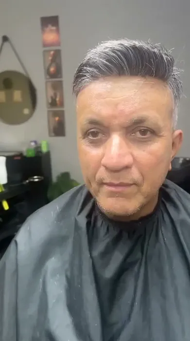 Depois prótese capilar cliente 5